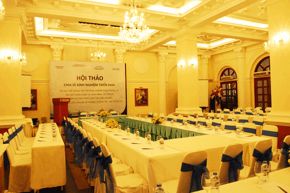Phòng tổ chức hội thảo tại Hotel Continental Saigon Phòng tổ chức hội thảo tại Hotel Continental Saigon