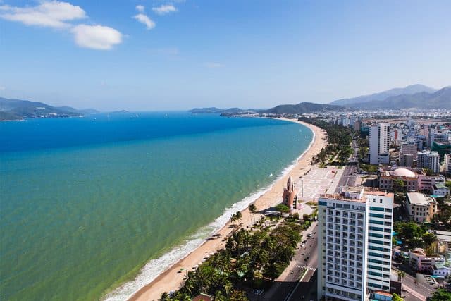 Bãi biển Nha Trang (Ảnh ST)