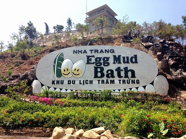 Khu du lịch Trăm Trứng (Ảnh ST)