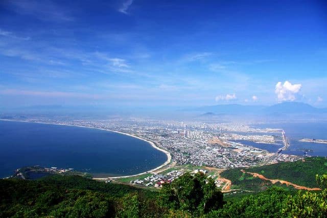 Đà Nẵng địa điểm du lịch nổi tiếng "không thể bỏ qua" (Ảnh ST)