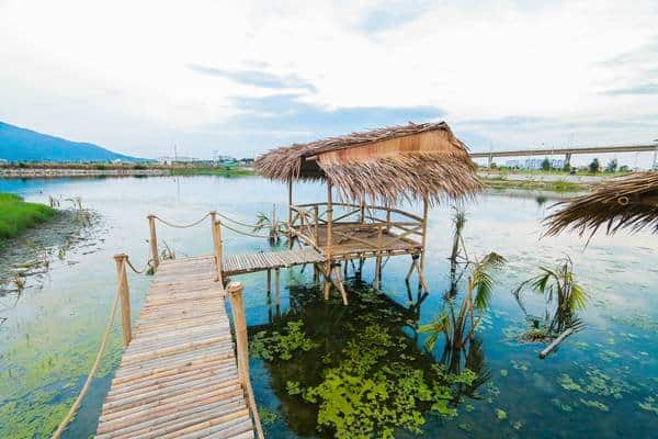 Khung cảnh nên thơ hữu tình ở Khu du lịch sinh thái Chân trời góc bể. (Ảnh: ST)
