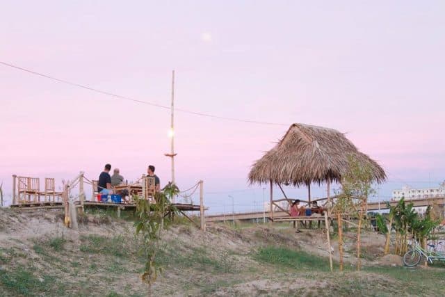 Hoàng hôn buông màu tuyệt đẹp. (Ảnh: ST)