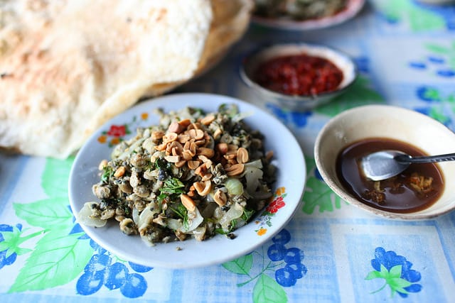 Đặc sản không thể bỏ qua ở phố cổ (Ảnh: ST)