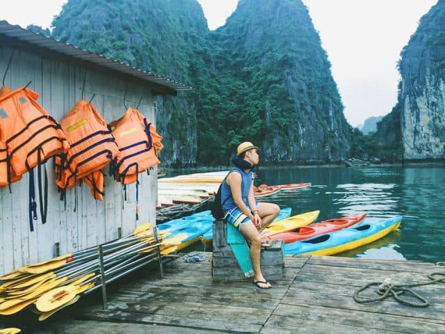 Chèo thuyền Kayak ở đảo Nam Cát