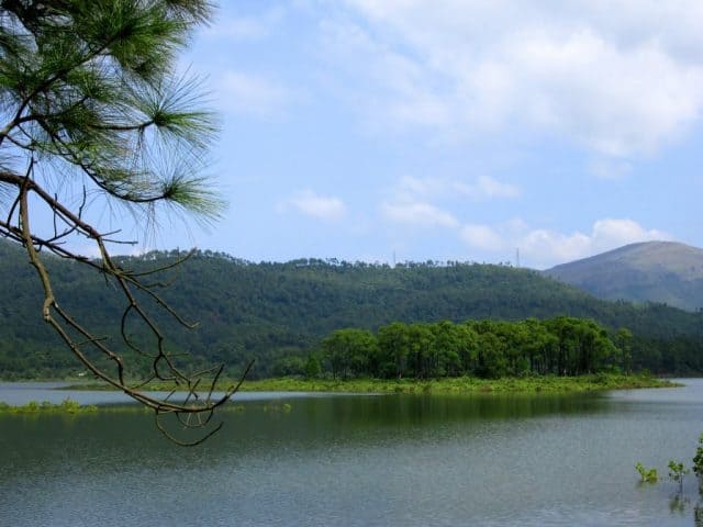 Hồ Yên Trung