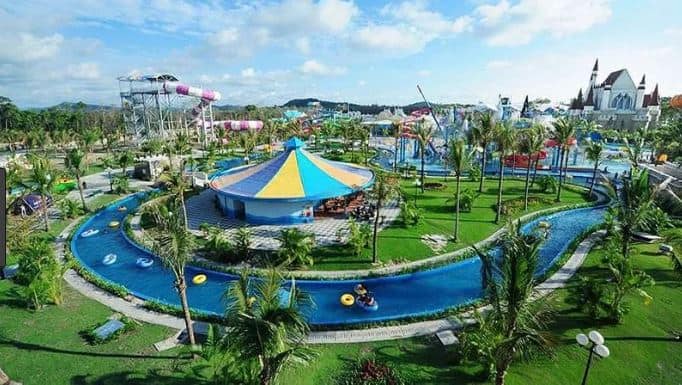 toàn cảnh khu vui chơi ngoài trời Vinpearl Phú Quốc toàn cảnh khu vui chơi ngoài trời Vinpearl Phú Quốc