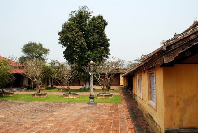 Khoảng sân rộng trong cung (Ảnh ST)