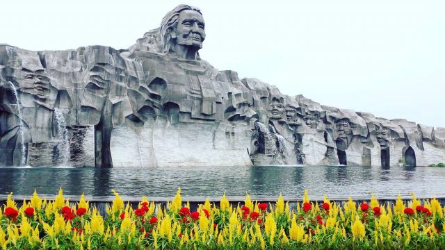 Tượng đài mẹ Thứ (Ảnh ST)