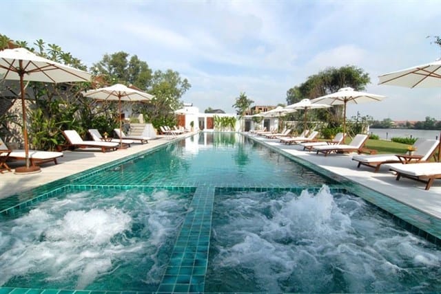 Khung cảnh ngoài trời của resort (Ảnh ST)