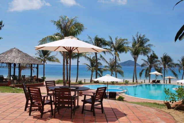 Côn Đảo Resort Vũng Tàu được bao phủ bởi hàng dừa xanh (Ảnh ST)