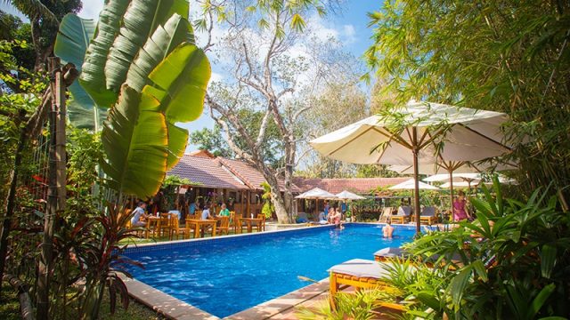 Bể bơi ngoài trời của Resort