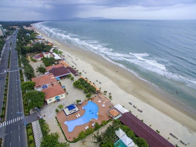 Nằm ngắm khung cảnh biển ở gió biển resort (Ảnh ST)
