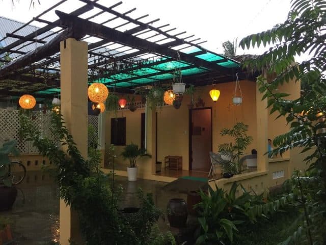 Khuôn viên Tropical Garden Homestay (ảnh ST)