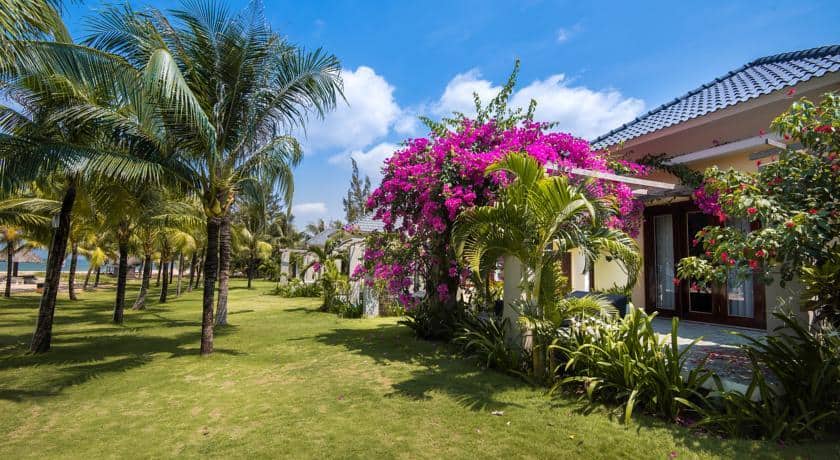 Resort Phú Quốc gần biển