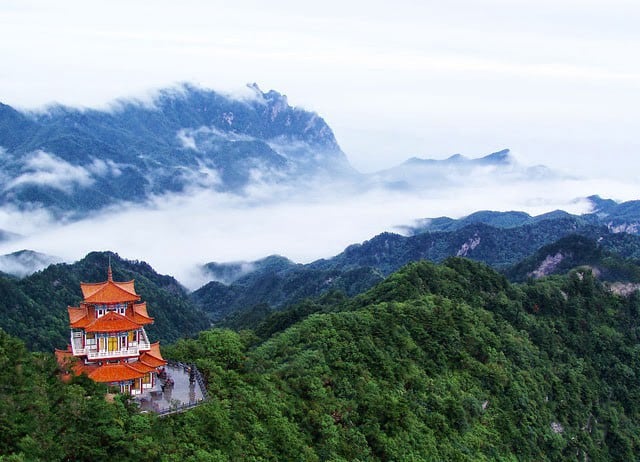 Núi Bạch Vân Trung Quốc