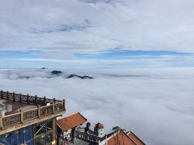 Được mệnh danh là thành phố trên mây cáp treo Fansipan Legend chinh phục hầu hết du khách trong và ngoài nước Được mệnh danh là thành phố trên mây, cáp treo Fansipan Legend chinh phục hầu hết du khách trong và ngoài nước