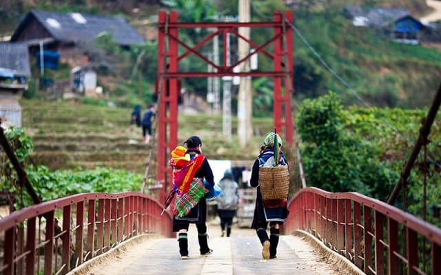 Sapa mang màu sắc của chốn linh thiêng và phong cảnh kỳ vĩ