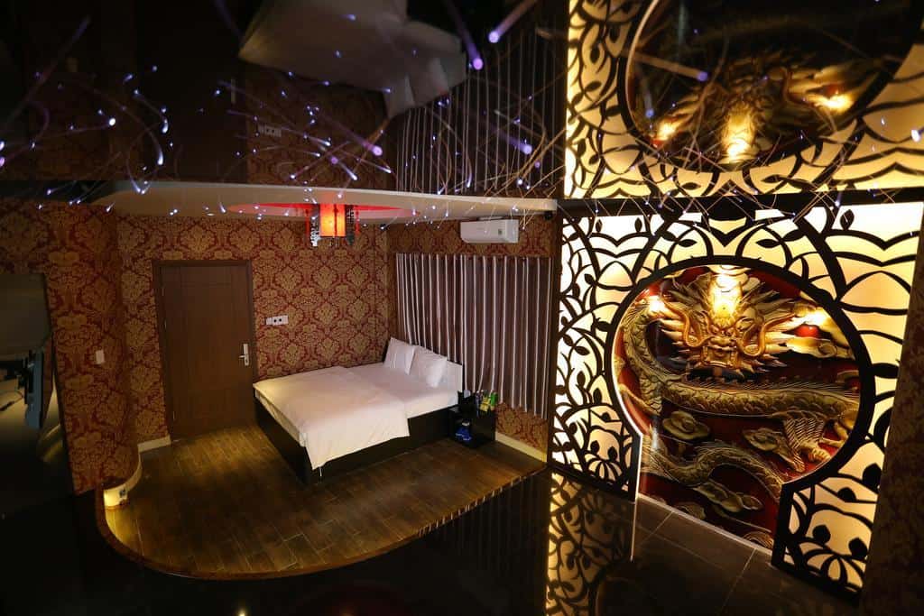 Phong cách phòng Vương gia quý tộc tại Bonita Grand vô cùng ấn tượng