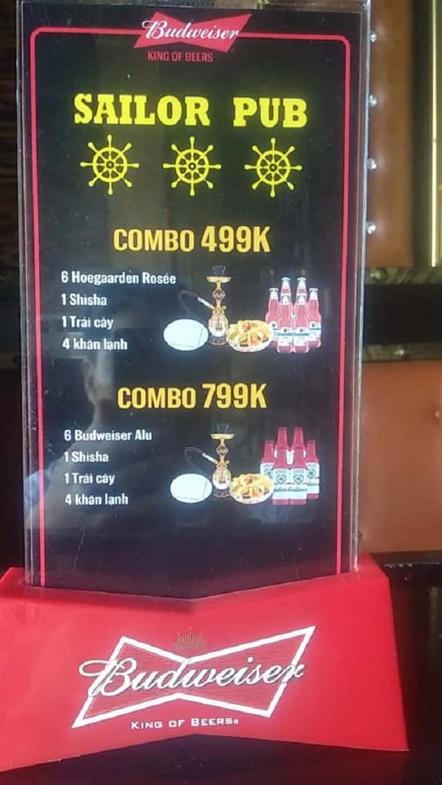 Thực đơn giá nhẹ và nhiều ưu đãi là điểm cộng của nơi này Thực đơn giá nhẹ và nhiều ưu đãi là điểm cộng của nơi này